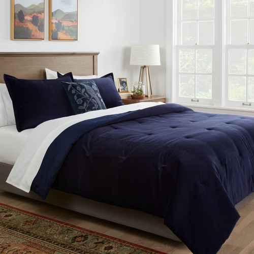 Full queen velvet comforter - full/queen,